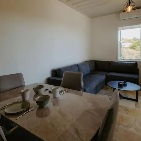 Dipaton House In Vasa 2 Apartment