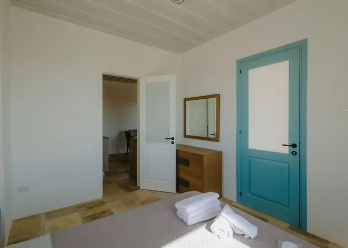 Διαμέρισμα Dipaton House In Vasa 2 *