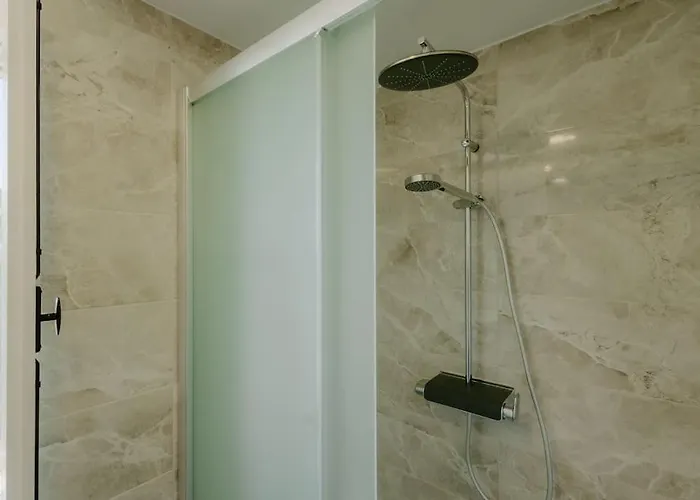 Διαμέρισμα Dipaton House In Vasa 2 *